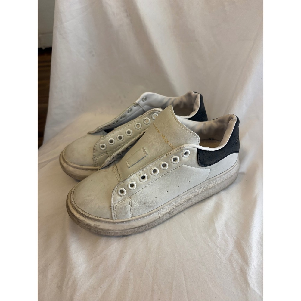 Alexander McQueen Oversized Sneakers White Black Leather IT 36 383942